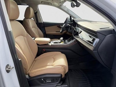 2023 Audi Q7 Prestige 55 TFSI quattro