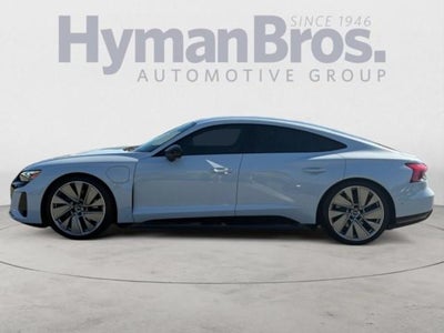 2022 Audi e-tron GT Prestige quattro