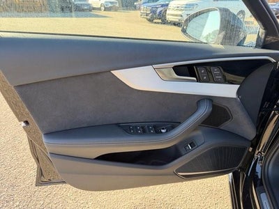 2023 Audi A4 Sedan S line Prestige 45 TFSI quattro