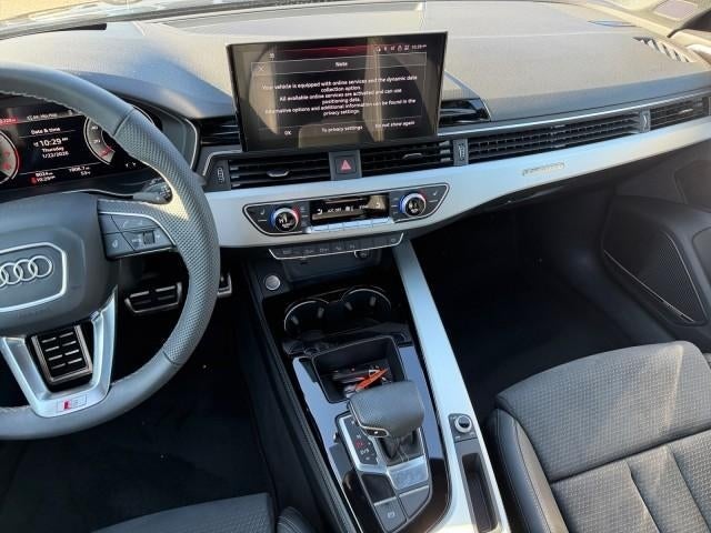 2023 Audi A4 Sedan S line Prestige 45 TFSI quattro