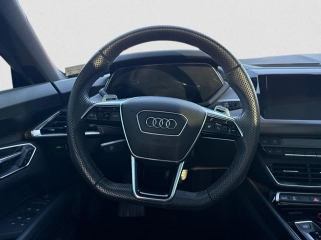 2024 Audi e-tron GT Premium Plus quattro