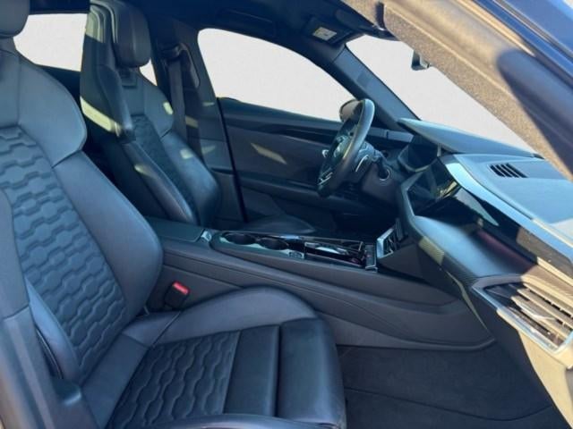 2024 Audi e-tron GT Premium Plus quattro