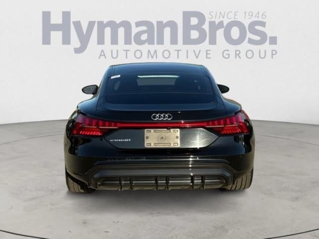 2024 Audi e-tron GT Premium Plus quattro