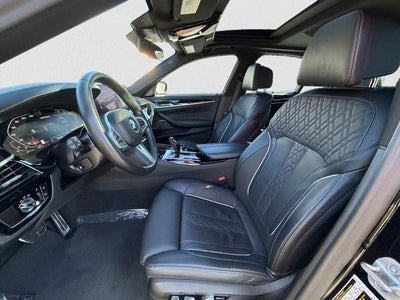 2022 BMW M550i xDrive Sedan