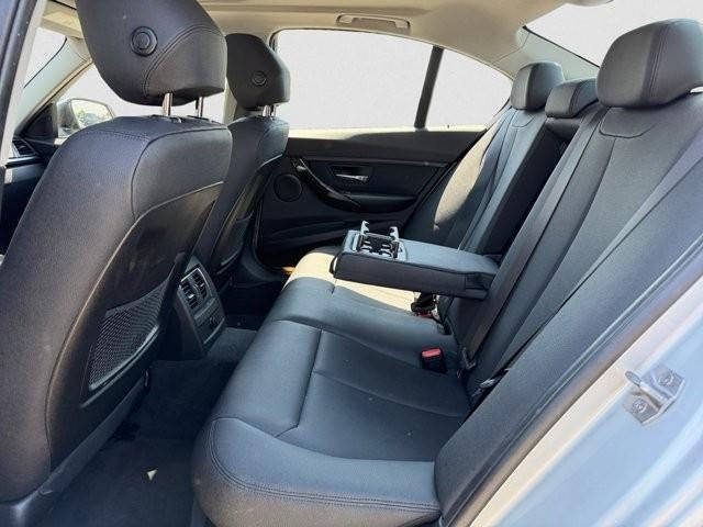 2018 BMW 320i xDrive Sedan