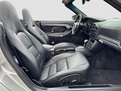 2004 Porsche 911 Carrera 4S