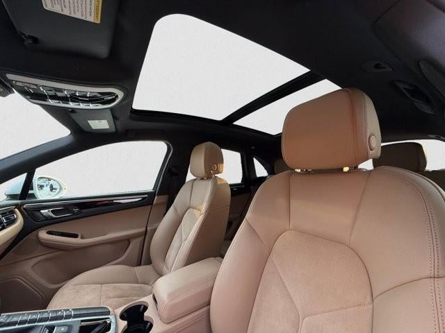 2021 Porsche Macan AWD