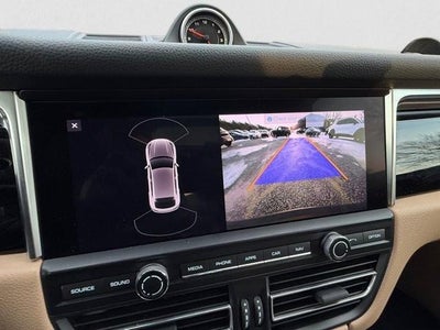 2021 Porsche Macan AWD