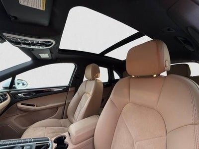 2021 Porsche Macan AWD