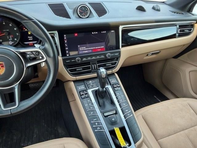 2021 Porsche Macan AWD
