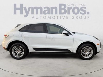 2021 Porsche Macan AWD