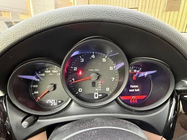 2021 Porsche Macan AWD