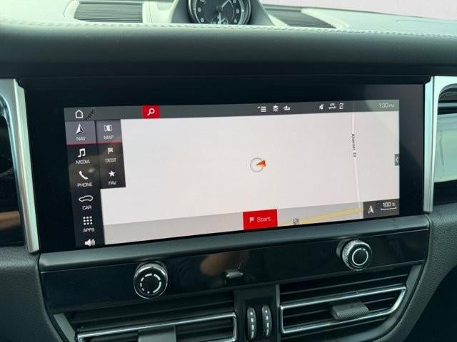 2023 Porsche Macan AWD