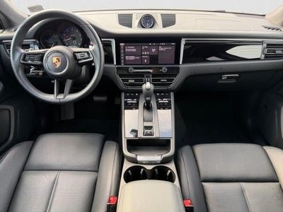 2023 Porsche Macan AWD