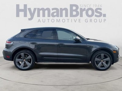2023 Porsche Macan AWD
