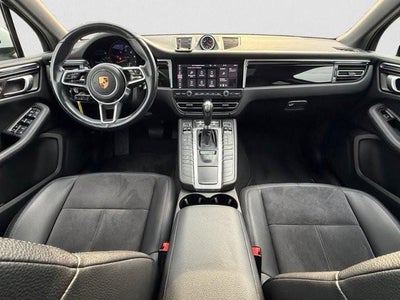 2021 Porsche Macan AWD