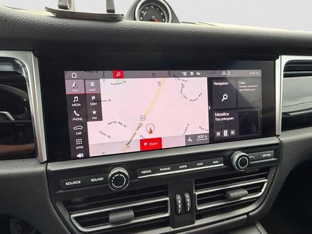 2021 Porsche Macan AWD