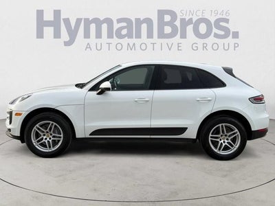 2021 Porsche Macan AWD