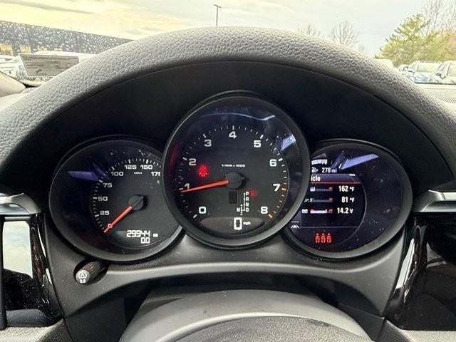 2021 Porsche Macan AWD