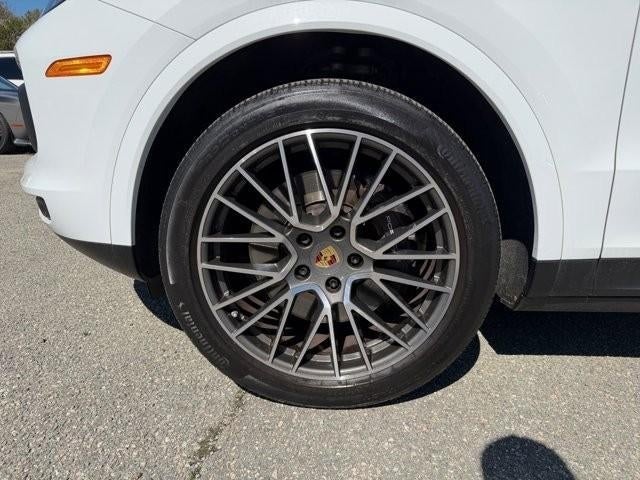 2022 Porsche Cayenne Platinum Edition AWD