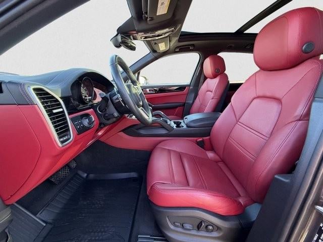 2022 Porsche Cayenne AWD