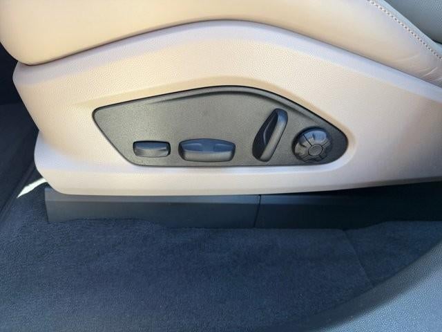 2025 Porsche Macan Electric 4 AWD