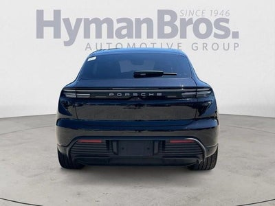 2025 Porsche Macan Electric 4 AWD