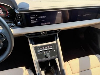2025 Porsche Macan Electric 4 AWD