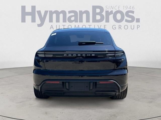 2025 Porsche Macan Electric 4 AWD