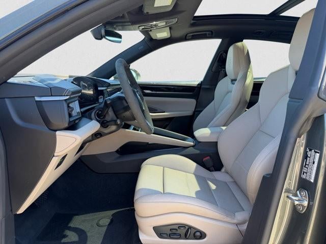 2024 Porsche Macan Electric 4 AWD