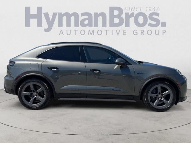 2024 Porsche Macan Electric 4 AWD