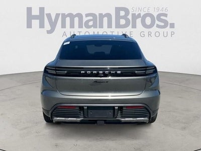 2024 Porsche Macan Electric 4 AWD