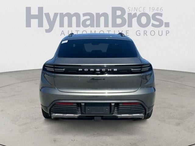 2024 Porsche Macan Electric 4 AWD