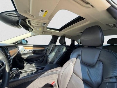 2017 Volvo S90 T6 AWD Inscription