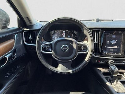 2017 Volvo S90 T6 AWD Inscription