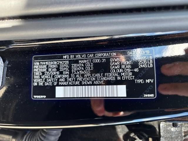 2019 Volvo XC40 T5 AWD Momentum