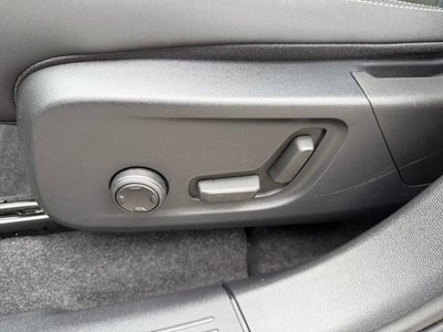 2023 Volvo C40 Recharge Pure Electric Twin eAWD Ultimate