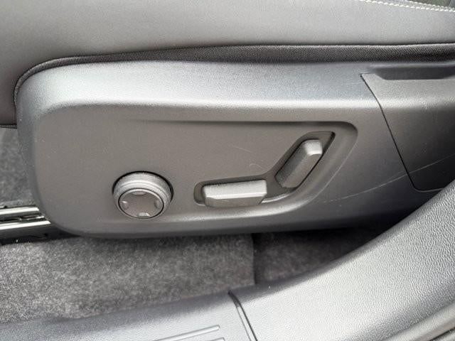 2023 Volvo C40 Recharge Pure Electric Twin eAWD Ultimate