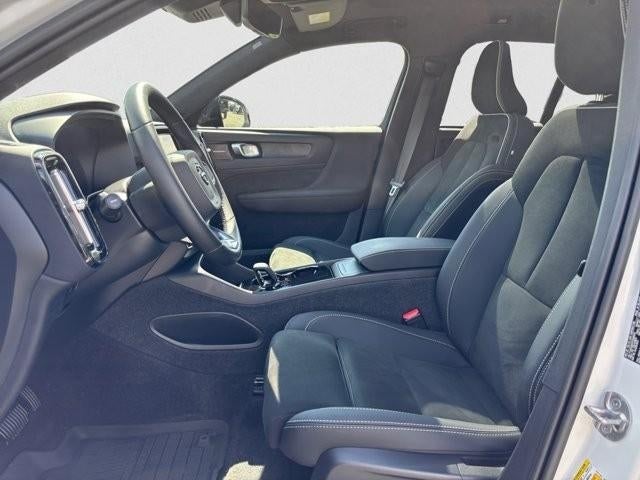 2023 Volvo XC40 Recharge Pure Electric Twin eAWD Ultimate