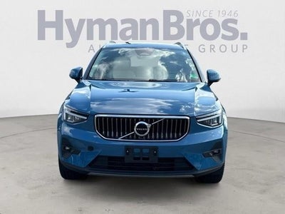 2023 Volvo XC40 B5 AWD Plus Bright Theme