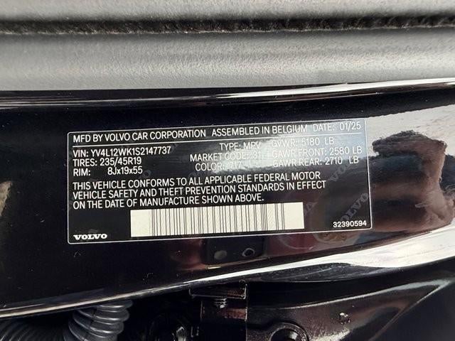 2025 Volvo V60 Cross Country B5 AWD Plus