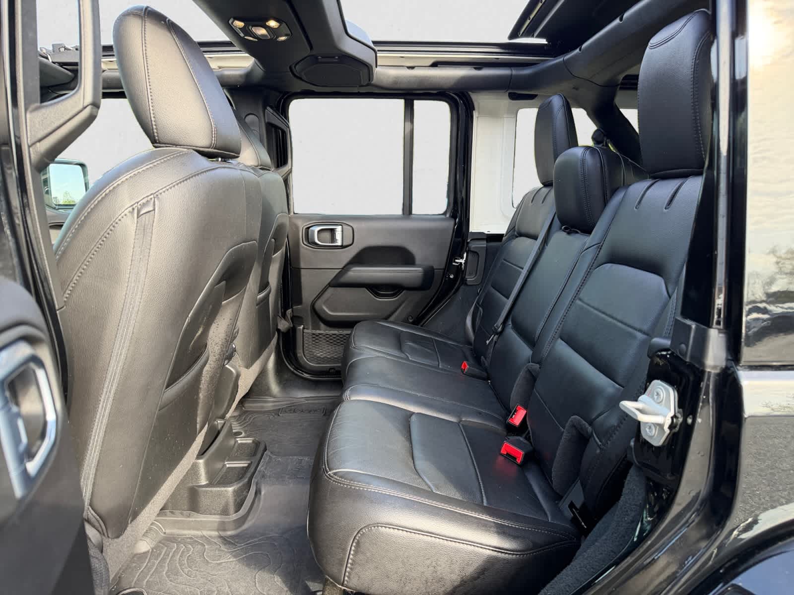 2023 Jeep Wrangler Sahara Altitude 4 Door 4x4