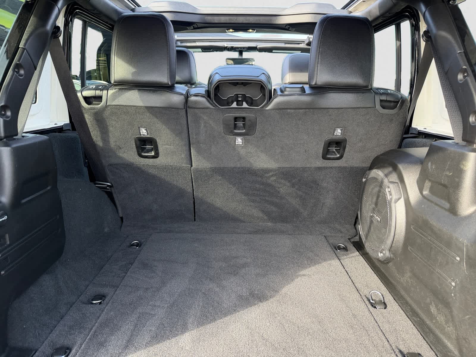 2023 Jeep Wrangler Sahara Altitude 4 Door 4x4