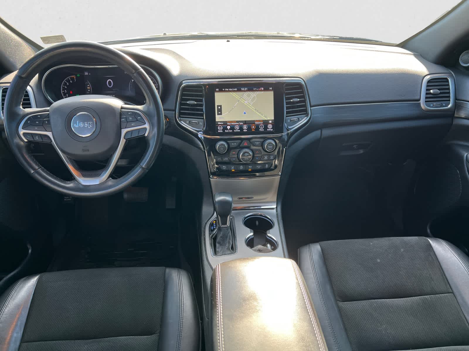 2021 Jeep Grand Cherokee Laredo X 4x4