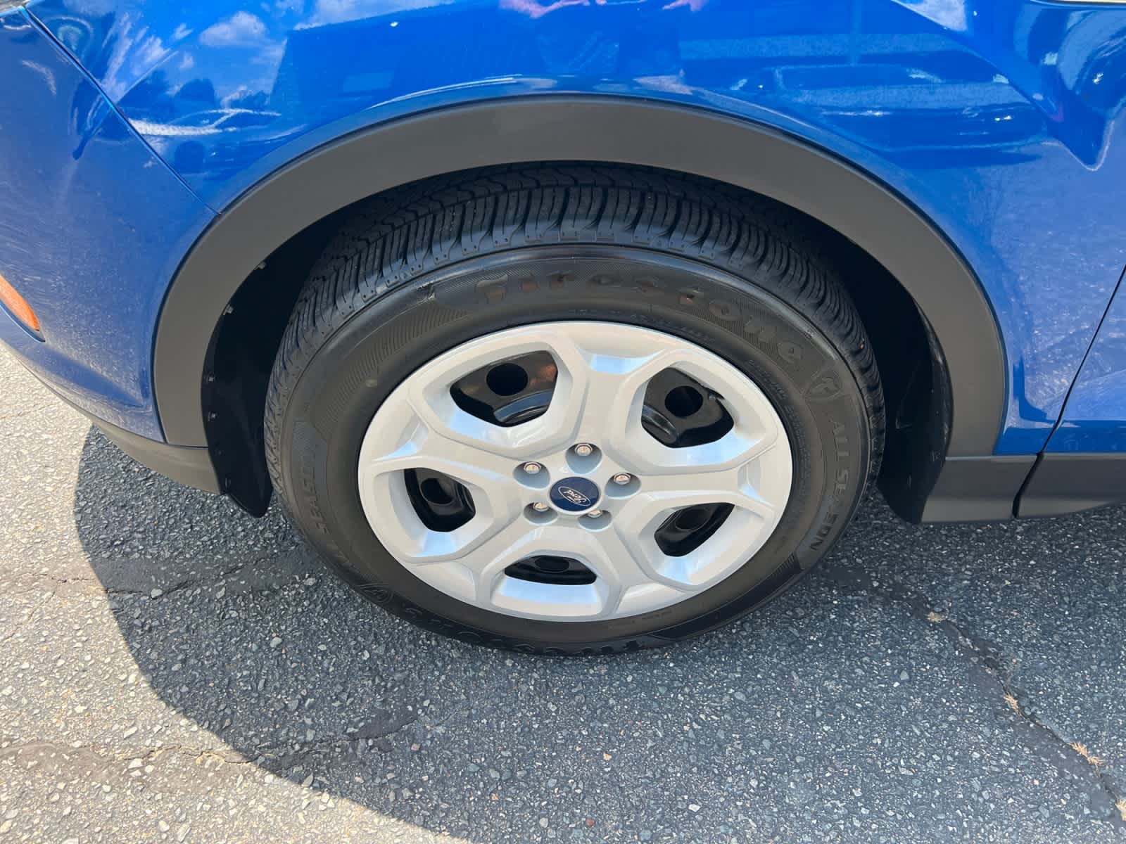 2019 Ford Escape S FWD