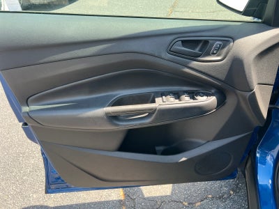 2019 Ford Escape S FWD