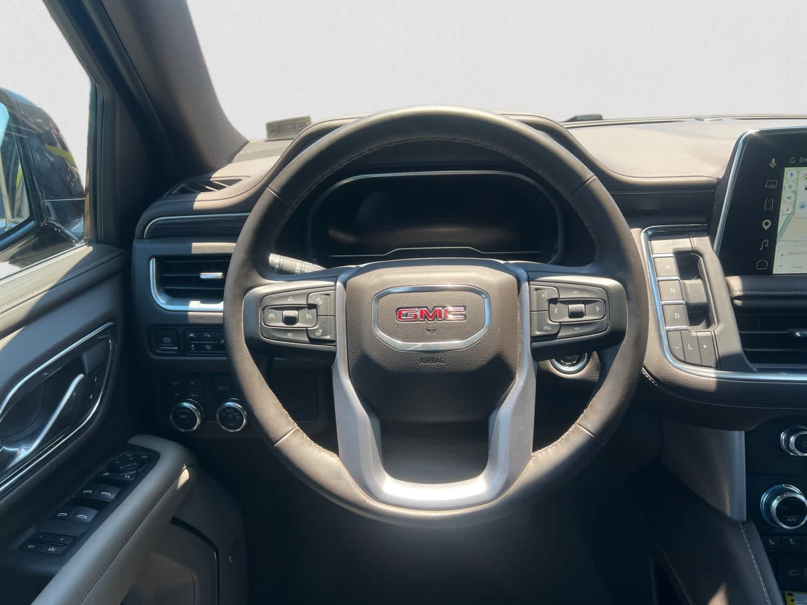 2023 GMC Yukon 4WD 4dr SLT