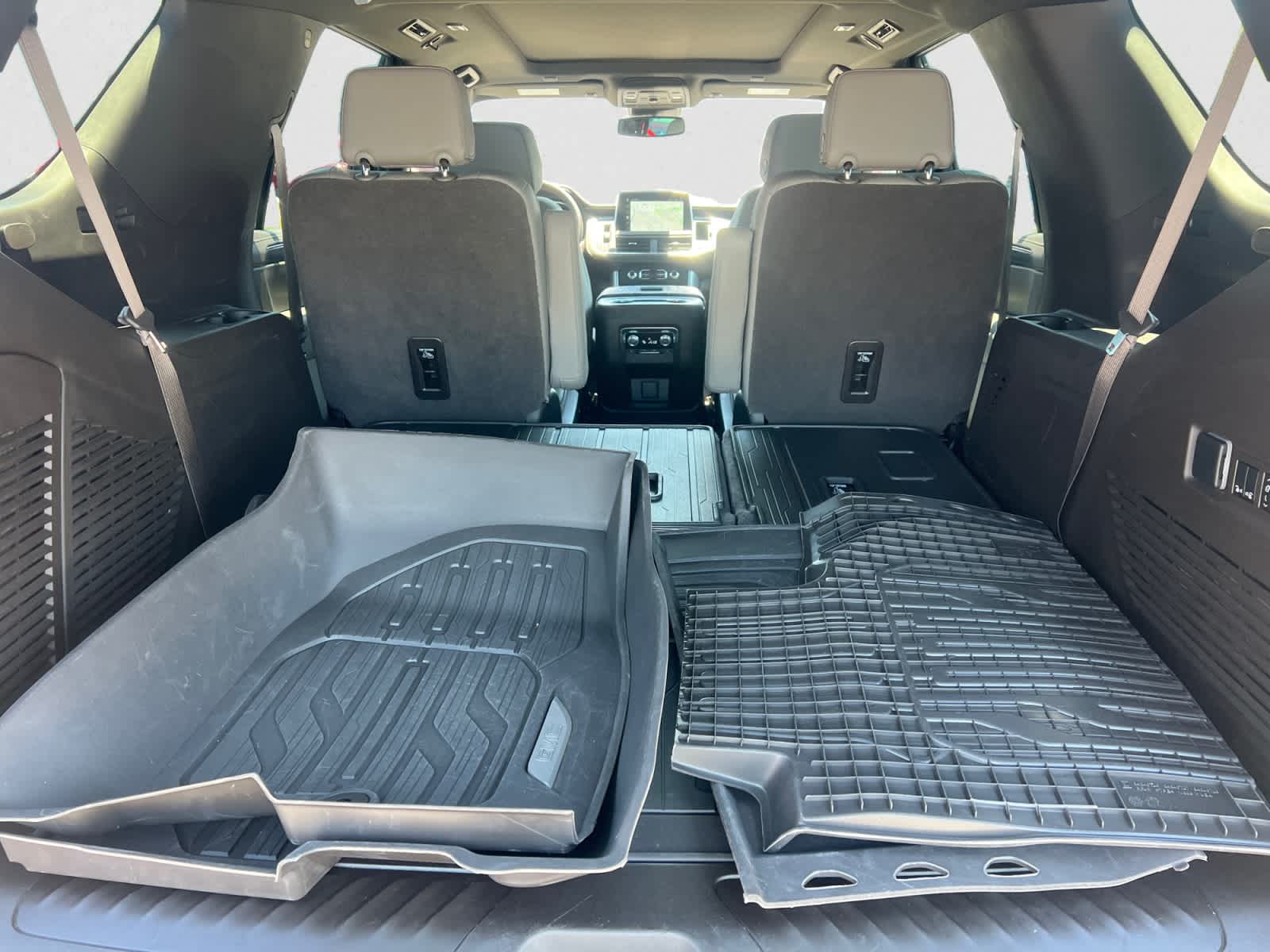 2023 GMC Yukon 4WD 4dr SLT