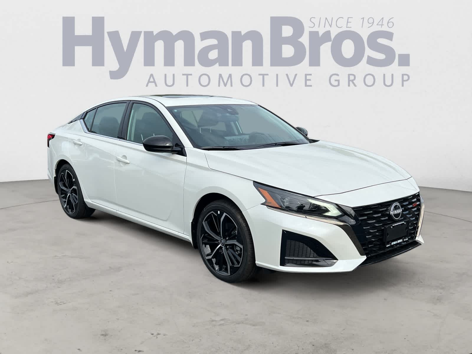 2025 Nissan Altima SR