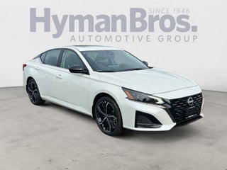 2025 Nissan Altima SR FWD